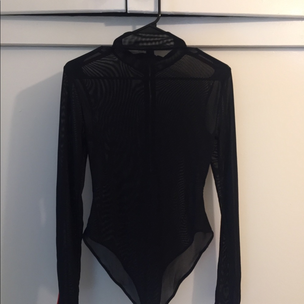 Black bodysuit with red accents - Picture 3 of 3
